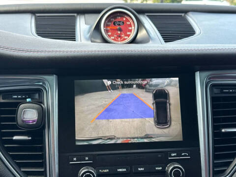 2017 Porsche Macan GTS