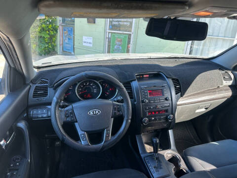 2011 Kia Sorento EX