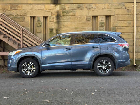 2016 Toyota Highlander XLE