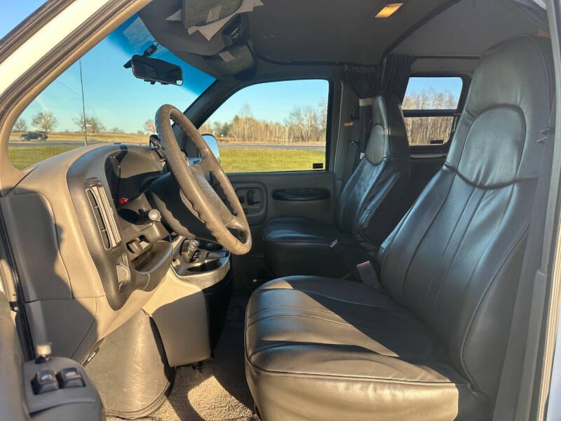 2001 Chevrolet Express 3500