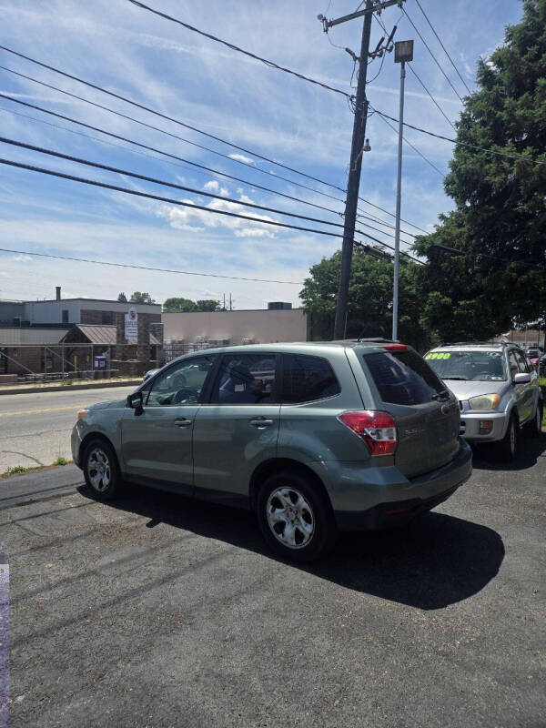 2015 Subaru Forester 2.5i