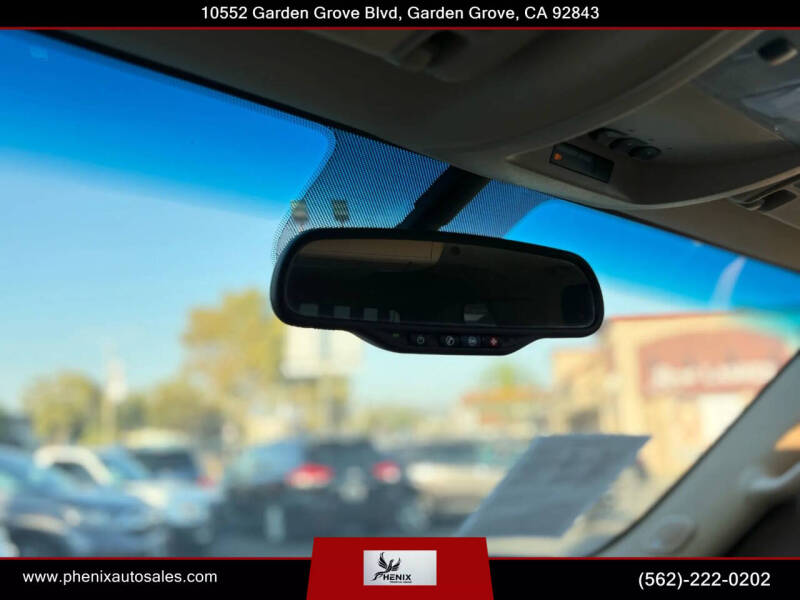 2012 Chevrolet Suburban LTZ