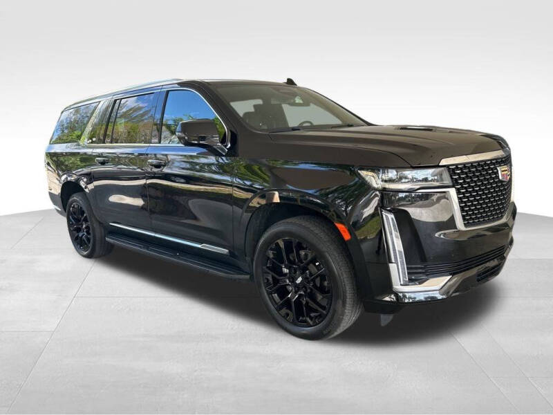Used 2022 Cadillac Escalade ESV Luxury with VIN 1GYS3JKL6NR110416 for sale in Davie, FL