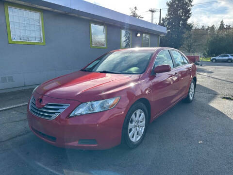 2009 Toyota Camry Hybrid for sale at AUTO HUB in Salem OR