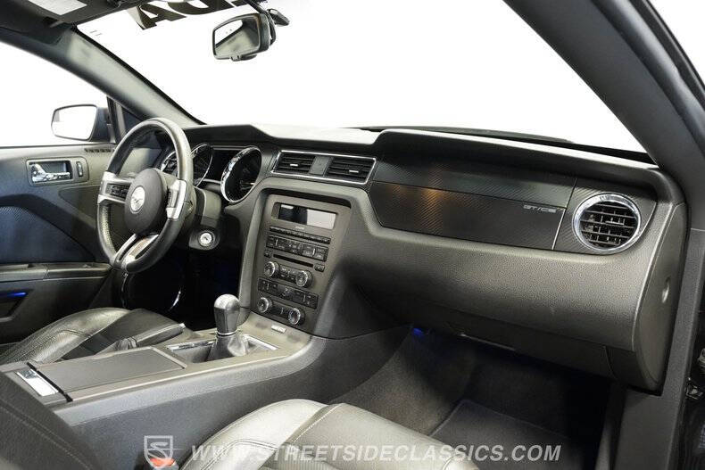 2012 Ford Mustang