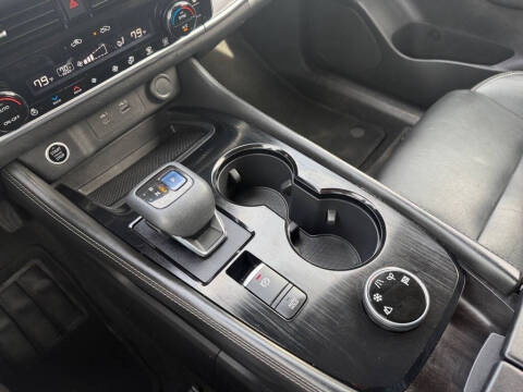 2021 Nissan Rogue SL