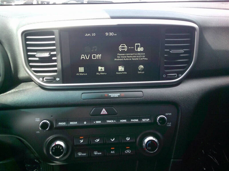 2022 Kia Sportage LX