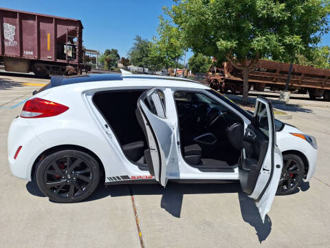 2017 Hyundai Veloster Value Edition