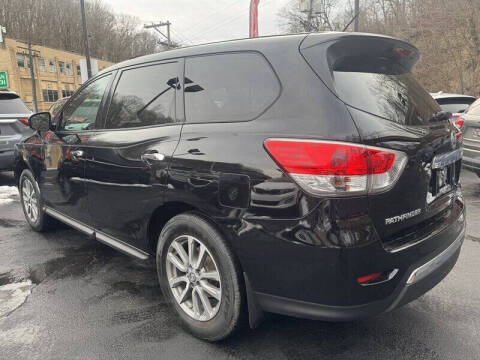 2014 Nissan Pathfinder S