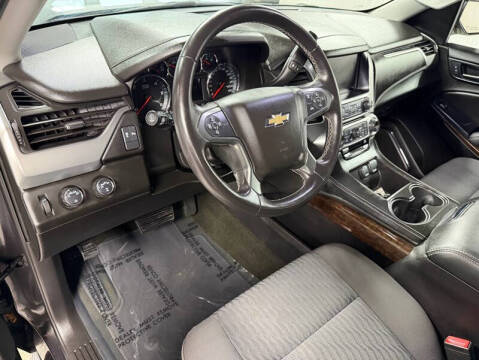 2017 Chevrolet Suburban LS