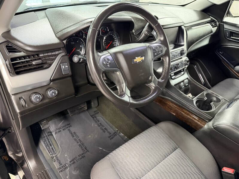 2017 Chevrolet Suburban LS