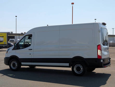 2024 Ford Transit 250