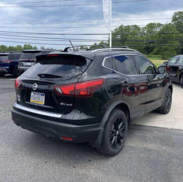2018 Nissan Rogue Sport SV