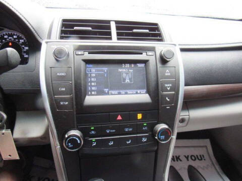 2017 Toyota Camry LE