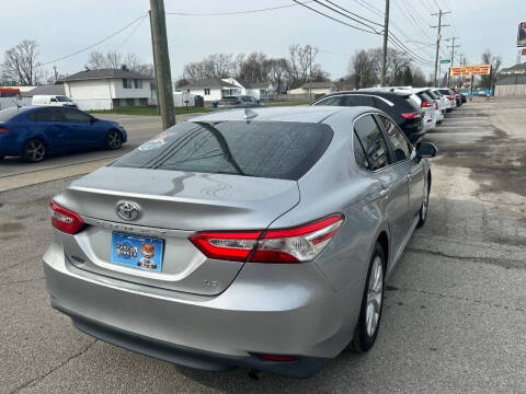 2019 Toyota Camry LE