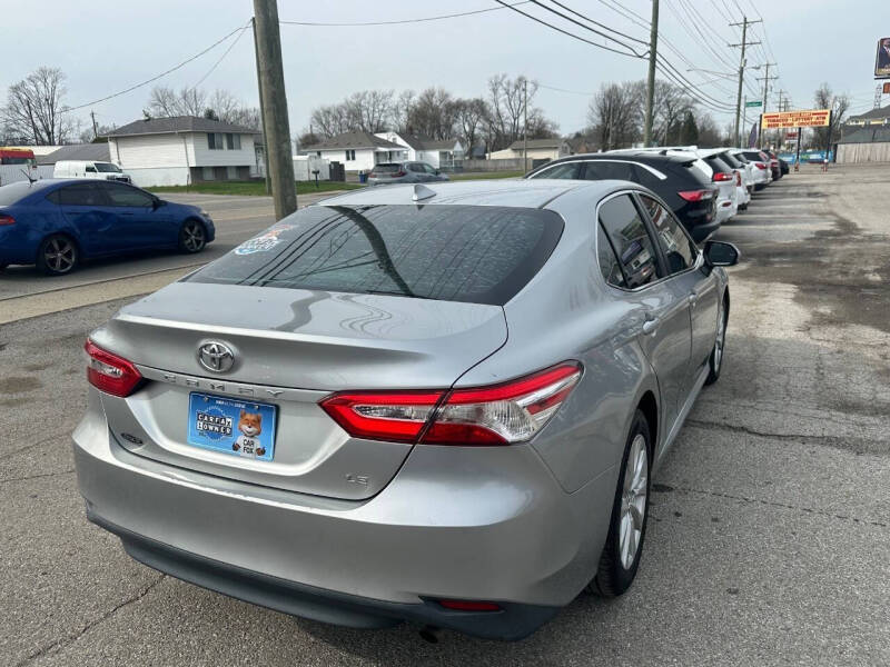 2019 Toyota Camry LE