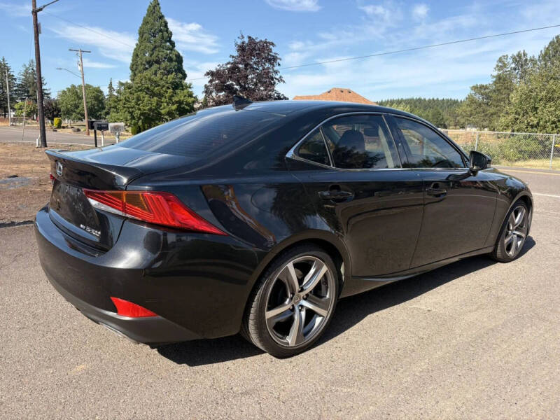 2018 Lexus IS 300