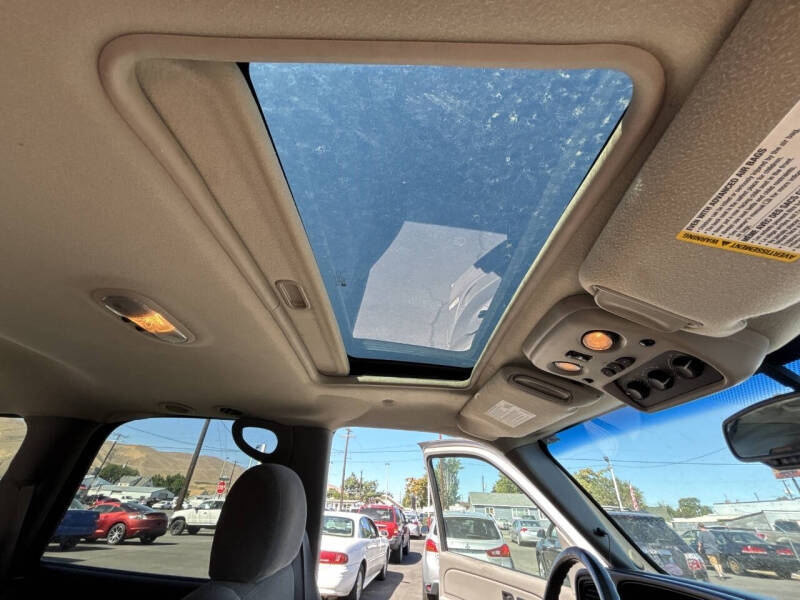 2005 Chevrolet Tahoe LS