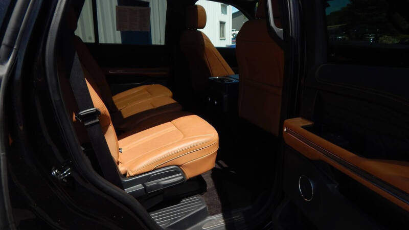 2023 Ford Expedition Platinum