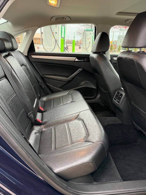 2014 Volkswagen Passat 1.8T SE PZEV