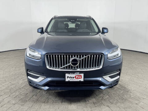 2025 Volvo XC90 B5 Core Bright Theme