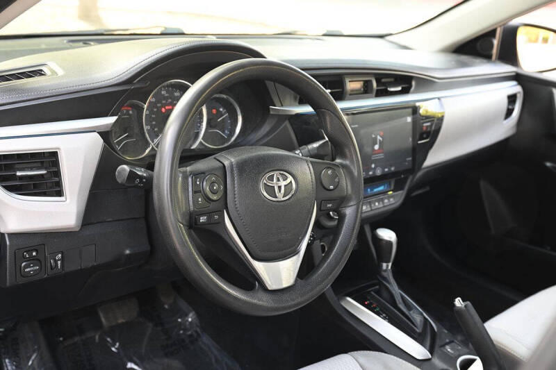 2014 Toyota Corolla LE