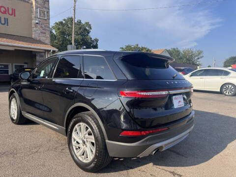 2022 Lincoln Corsair Standard