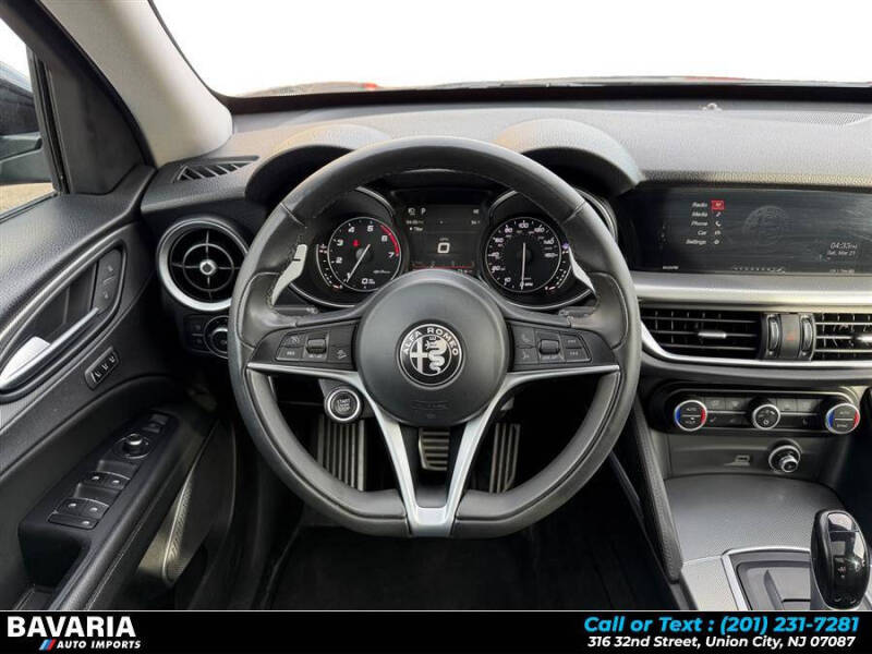 2018 Alfa Romeo Stelvio Sport