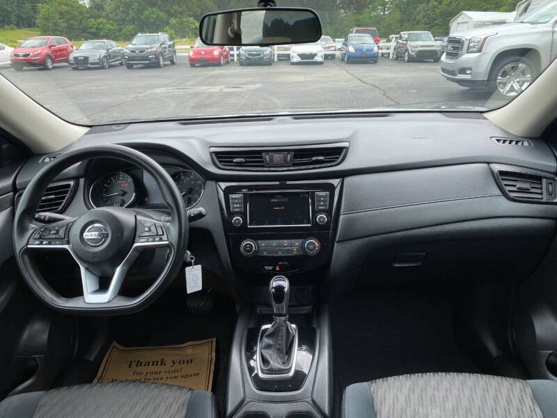 2018 Nissan Rogue S