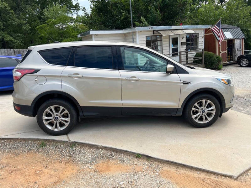 2017 Ford Escape SE
