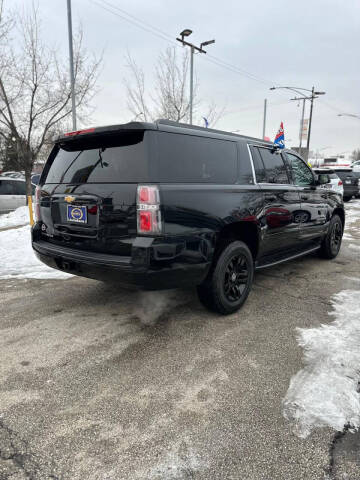 2017 Chevrolet Suburban LT