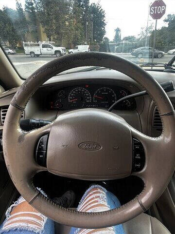 2001 Ford Expedition Eddie Bauer