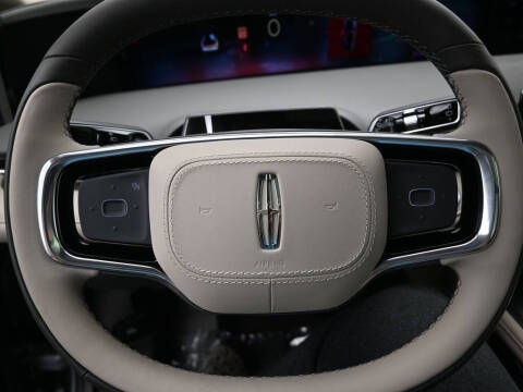 2025 Lincoln Nautilus Hybrid Premiere