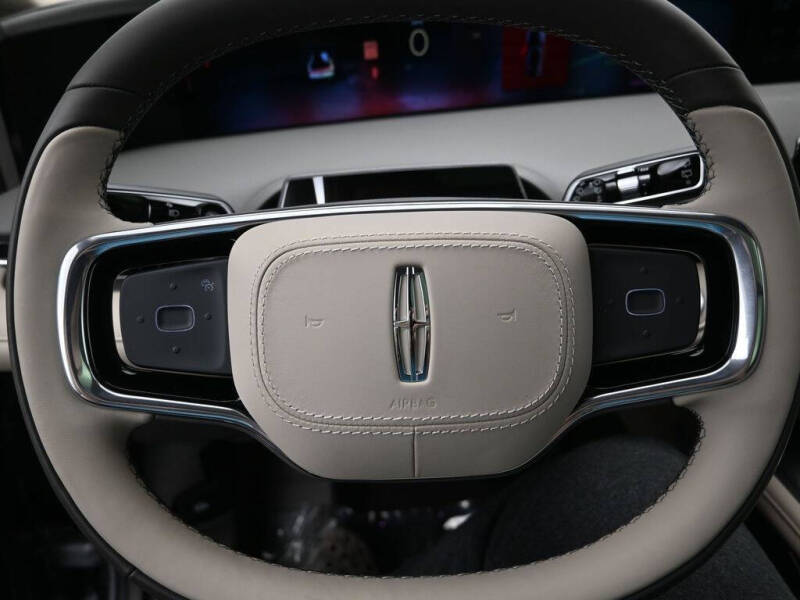 2025 Lincoln Nautilus Hybrid Premiere