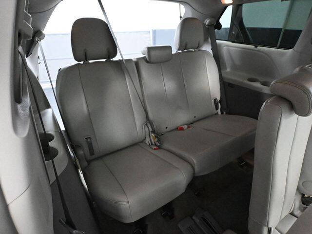 2014 Toyota Sienna