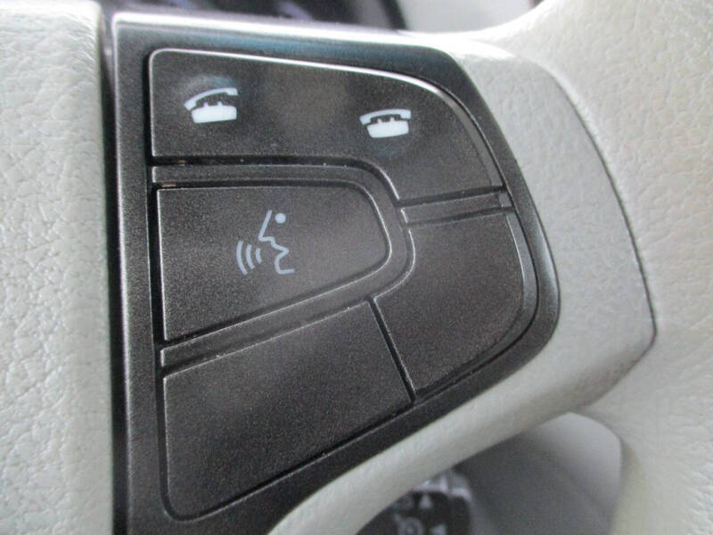 2014 Toyota Sienna LE 8-Passenger