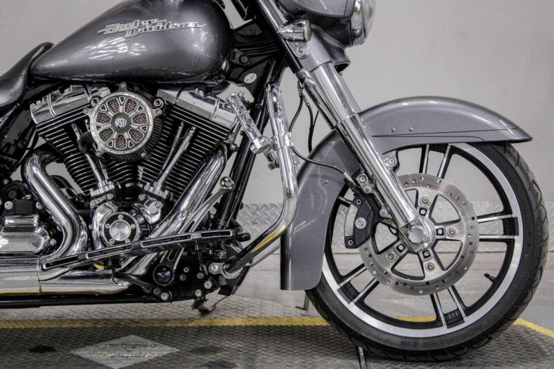 2014 Harley-Davidson Street Glide Special