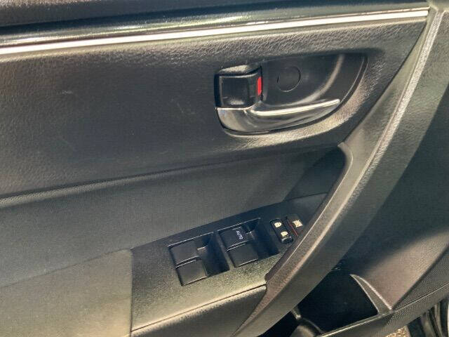 2019 Toyota Corolla SE