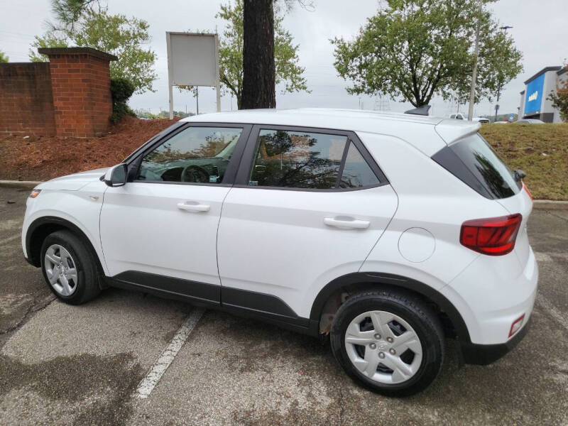 2020 Hyundai Venue SE