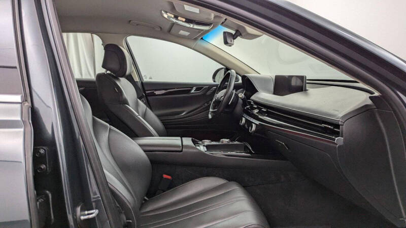 2023 Genesis G80