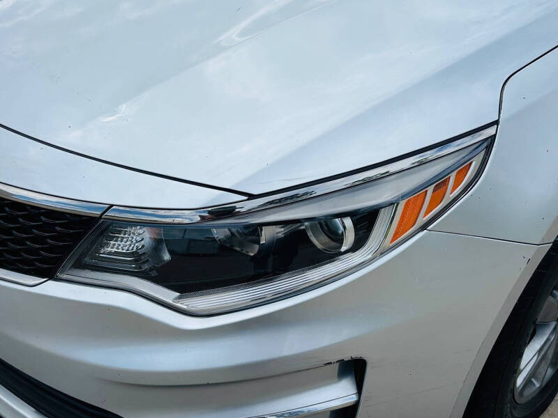 2018 Kia Optima LX