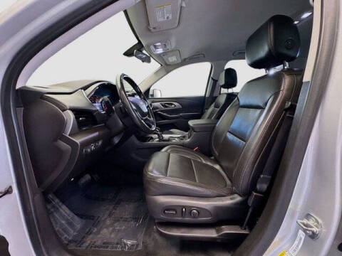 2021 Chevrolet Traverse LT Leather
