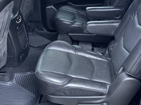 2016 Cadillac Escalade ESV Platinum