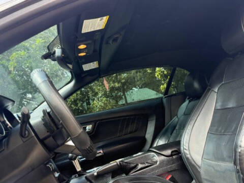 2017 Ford Mustang EcoBoost Premium