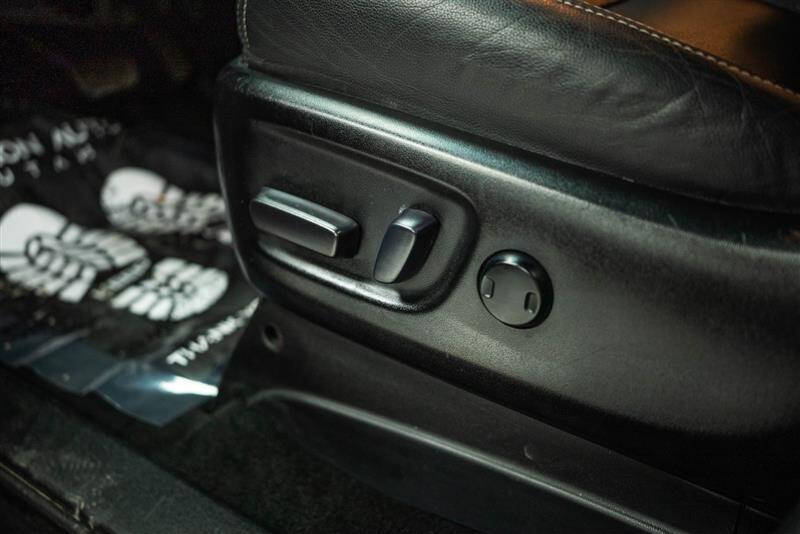 2017 Toyota Sienna SE Premium 8-Passenger