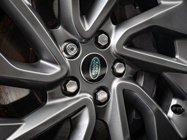 2023 Land Rover Discovery P360 S R-Dynamic