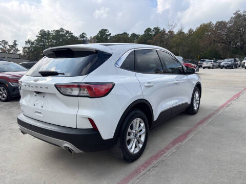 2020 Ford Escape SE