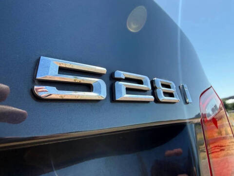 2013 BMW 5 Series 528i