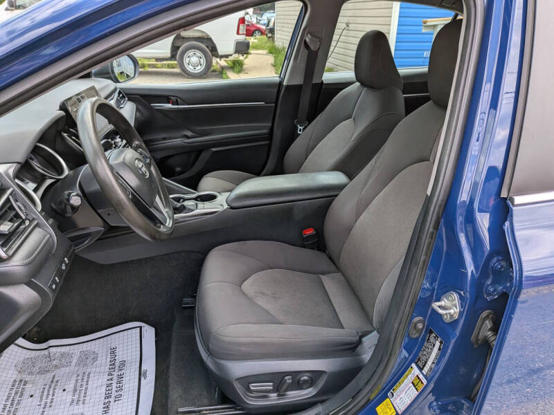 2023 Toyota Camry LE