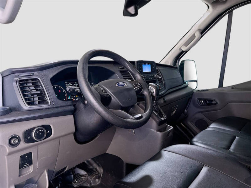 2024 Ford Transit 250